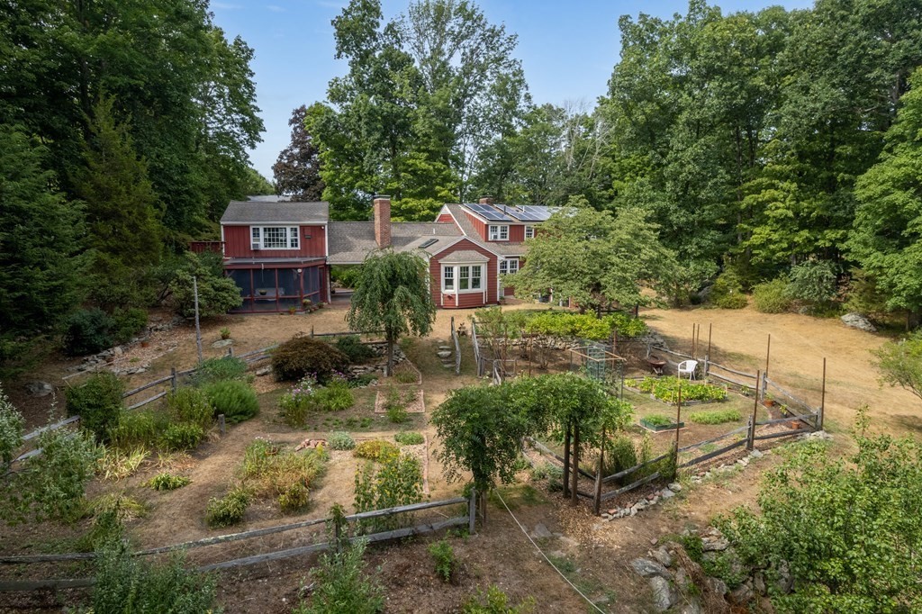 28 Farm Road Sherborn, MA 01770 - Photo 3 of 37