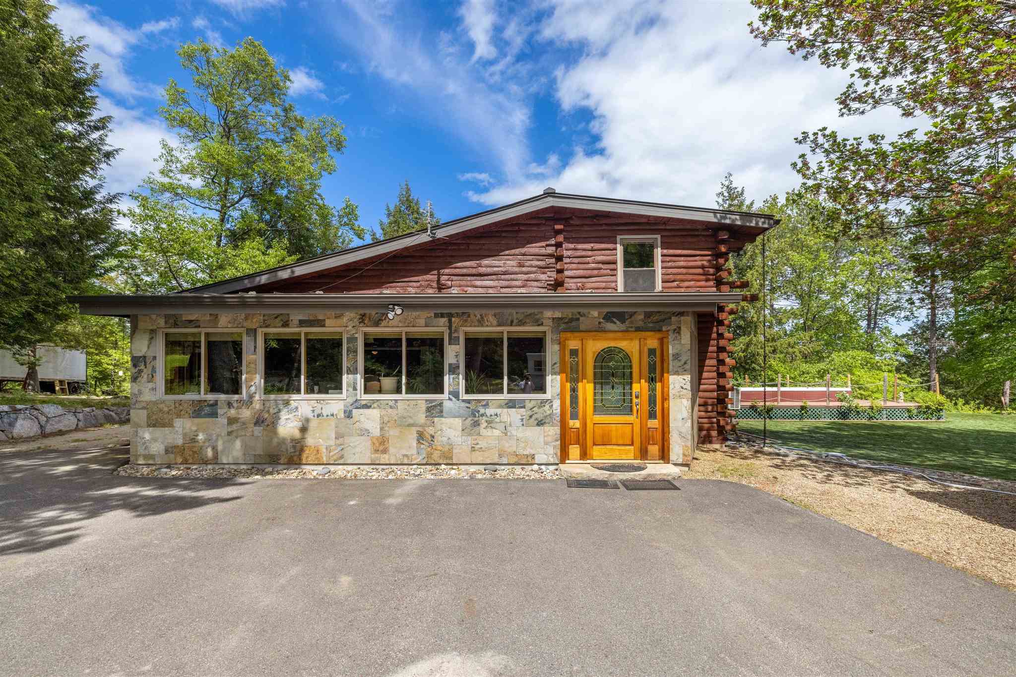 97 Hackett Hill Road Hooksett, NH 03106 - Photo 1 of 40