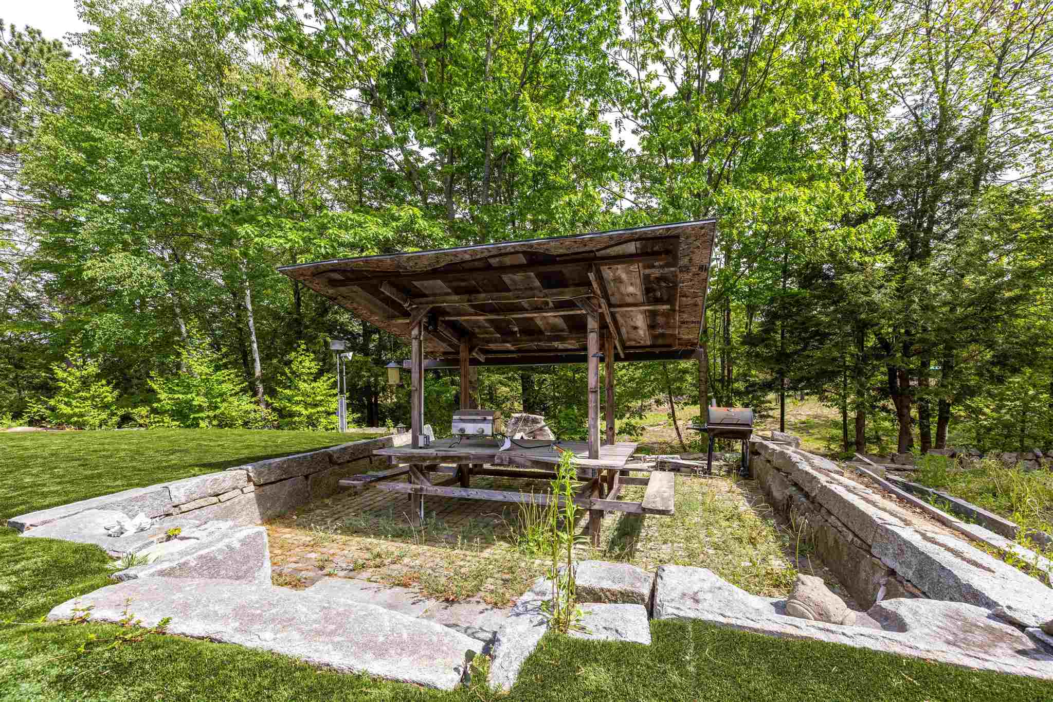 97 Hackett Hill Road Hooksett, NH 03106 - Photo 38 of 40