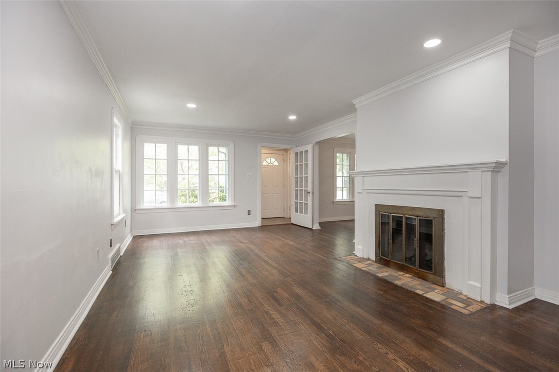 848 Beverly Road Cleveland Heights, OH 44121 - Photo 3 of 30