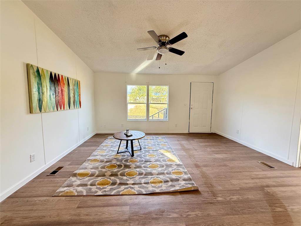 332 Water View Lane Weatherford, TX 76085 - Photo 12 of 25