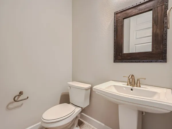$2,799 | 2800 Sebring Circle, Austin, TX 78747