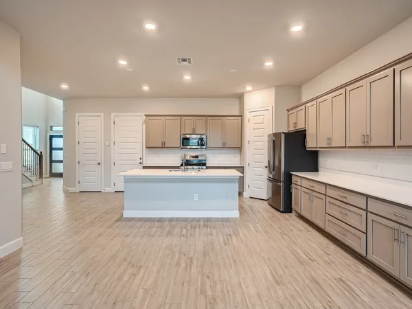 $2,799 | 2800 Sebring Circle, Austin, TX 78747