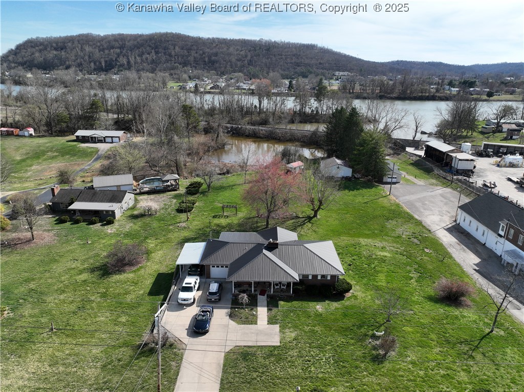 11859 Charleston Road Red House, WV 25168 - Photo 10 of 32 Gallery Image 10