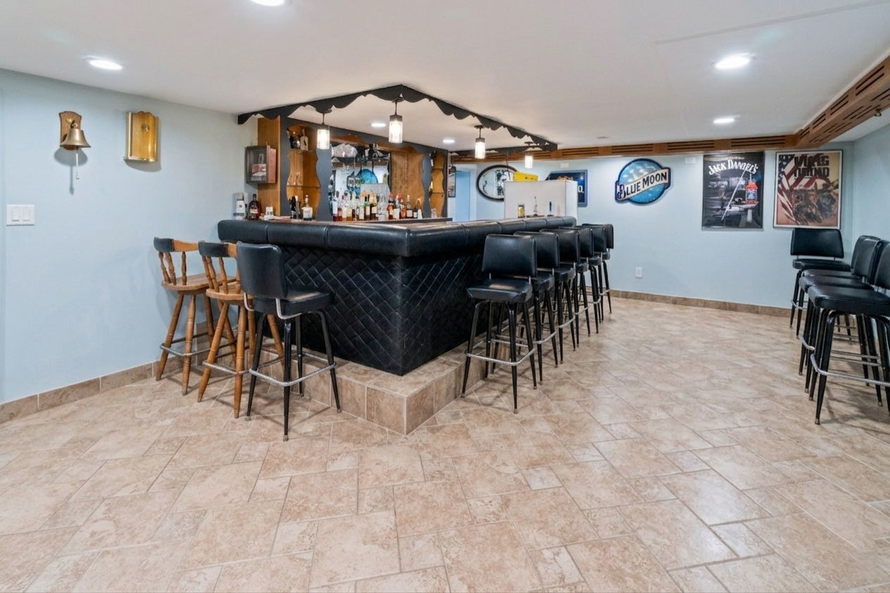 853 Orange Street Elgin, IL 60123 - Photo 16 of 28 a view of a dining room with furniture