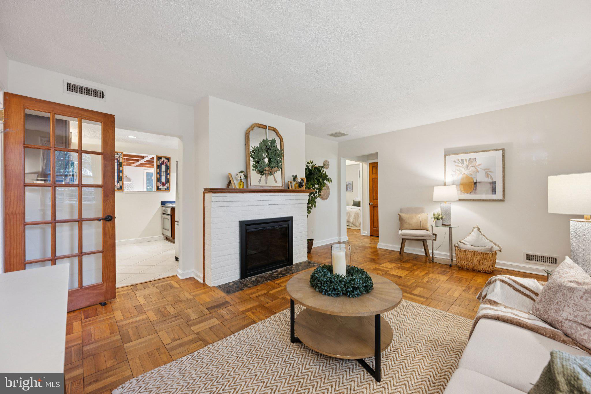 3003 Dawson Avenue Silver Spring, MD 20902 - Photo 3 of 28