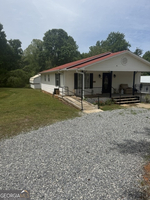 38 Campbell Street Cleveland, GA 30528 - Photo 3 of 12