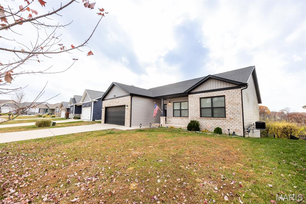 7959 Sonora Ridge Caseyville, IL 62232 - Photo 1 of 33