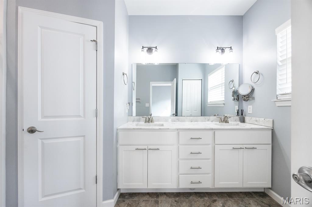 7959 Sonora Ridge Caseyville, IL 62232 - Photo 15 of 33