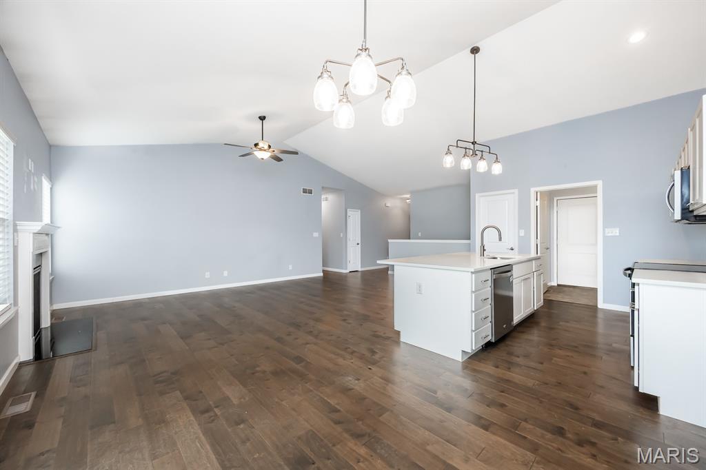 7959 Sonora Ridge Caseyville, IL 62232 - Photo 15 of 39