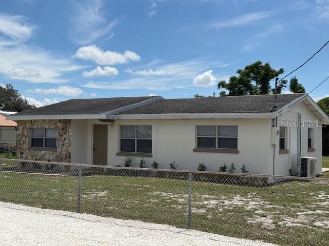 239 Tyler Street Lake Wales, FL 33859 - Photo 3 of 20