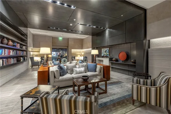 $3,999,999 | 345 East Colorado Boulevard, Unit 404, Pasadena, CA 91101