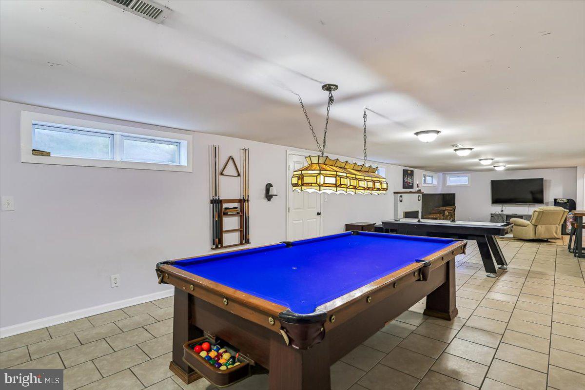 321 North 3rd Street Oakland, MD 21550 - Photo 29 of 48 Full finished basement