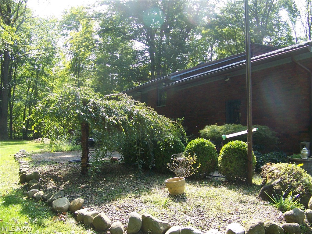 11337 Beard Road New Springfield, OH 44443 - Photo 9 of 17