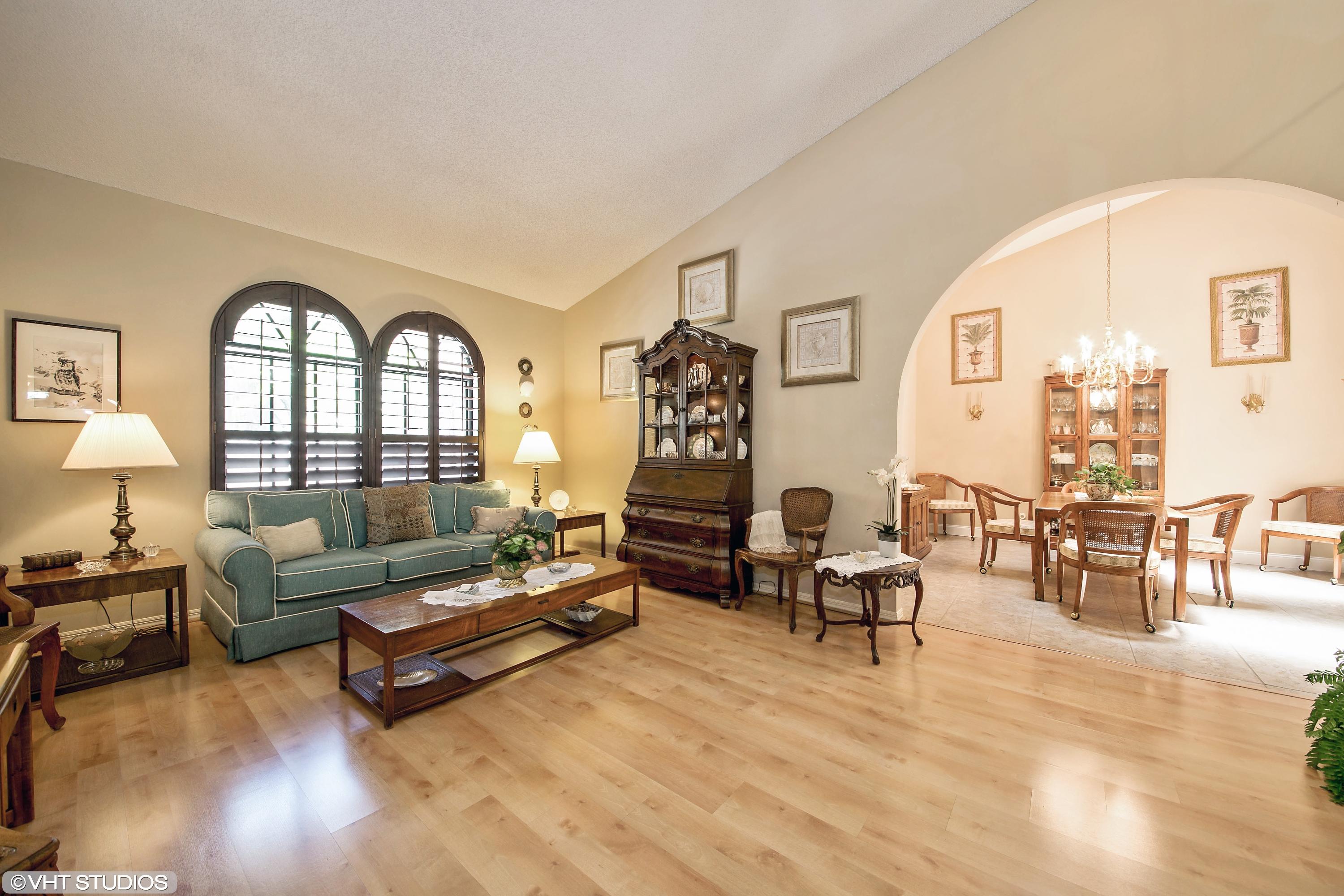 2627 Northwest 40th Street Boca Raton, FL 33434 - Photo 5 of 16 LIVING ROOM