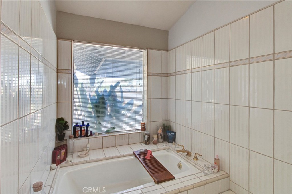 16410 Wintun Road Apple Valley, CA 92307 - Photo 43 of 69
