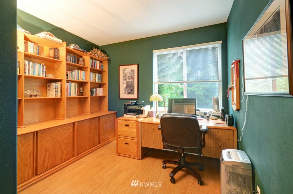 7583 Old Redmond Road, Unit A205 Redmond, WA 98052 - Photo 18 of 21