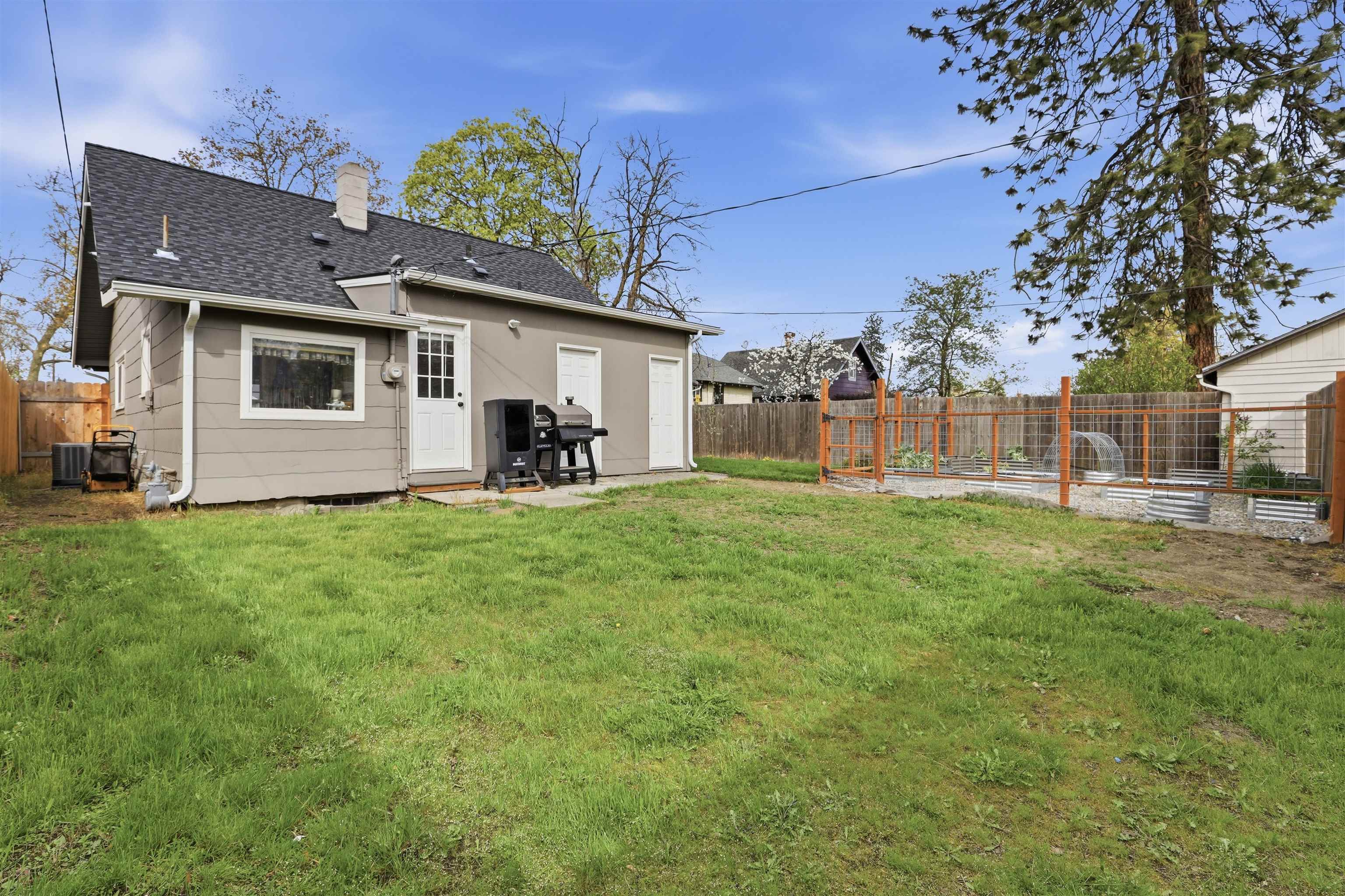 4418 North Stevens Street Spokane, WA 99205 - Photo 30 of 49