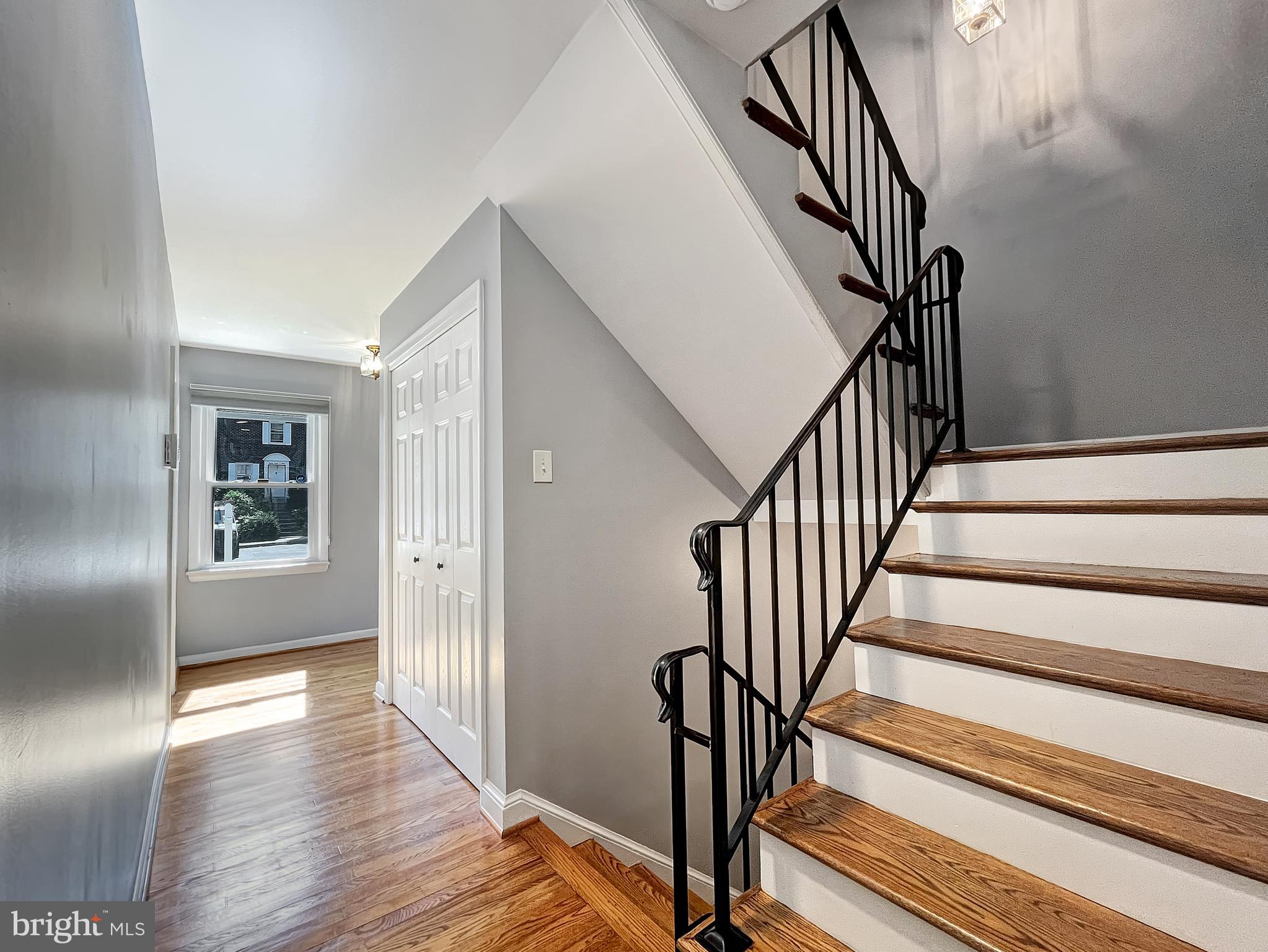 8802 Cameo Square Springfield, VA 22152 - Photo 15 of 50 Main Level Hallway and Stairs