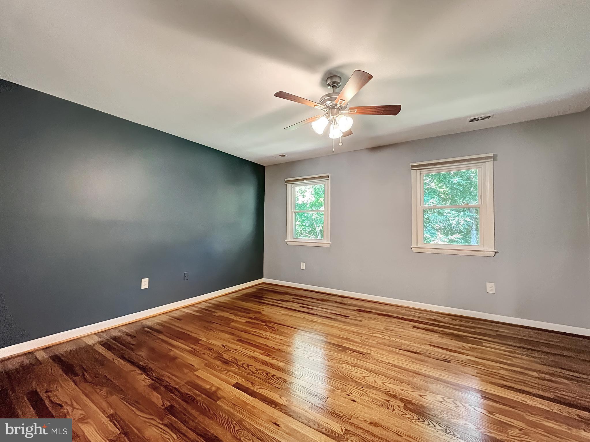 8802 Cameo Square Springfield, VA 22152 - Photo 18 of 50 Primary Bedroom
