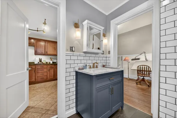 $235,000 | 206 Exchange Street, Marshall, MI 49068