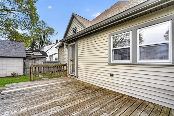 $235,000 | 206 Exchange Street, Marshall, MI 49068