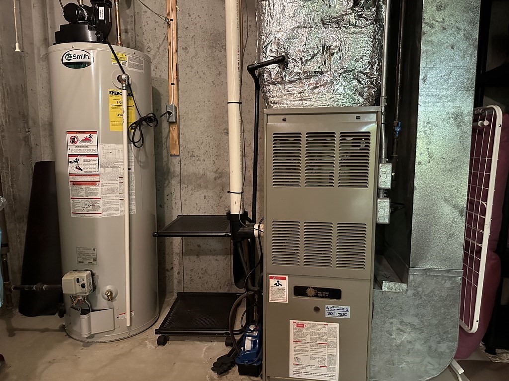 68 Lariviere Drive Chicopee, MA 01020 - Photo 38 of 42