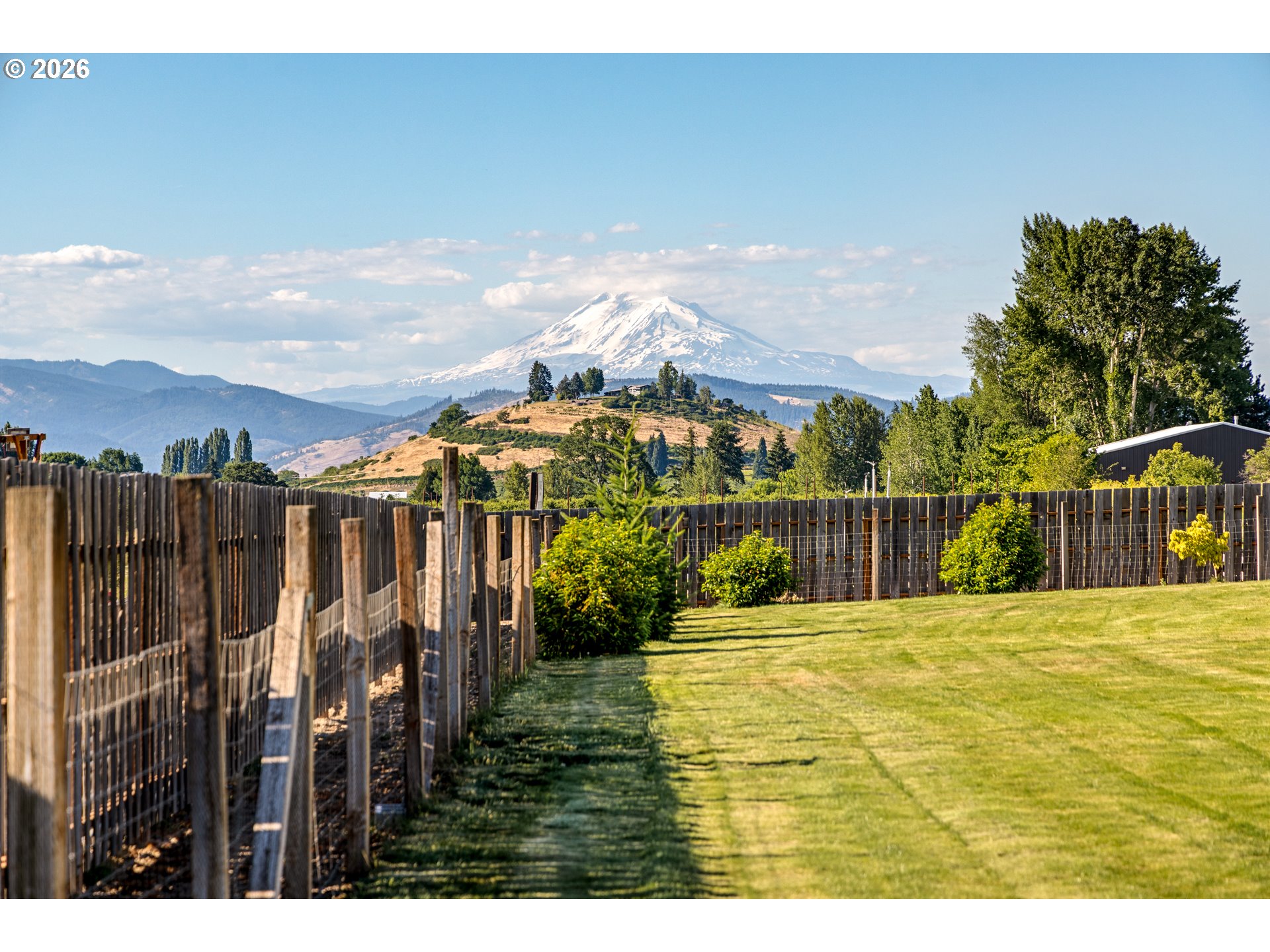 3066 Thomsen Road Hood River, OR 97031 - Photo 11 of 48