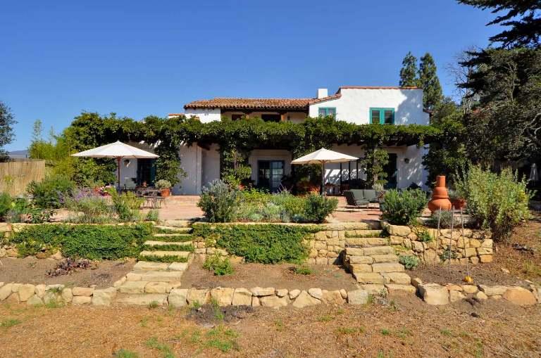 2211 Las Tunas Road Santa Barbara, CA 93103 - Photo 7 of 20 Side