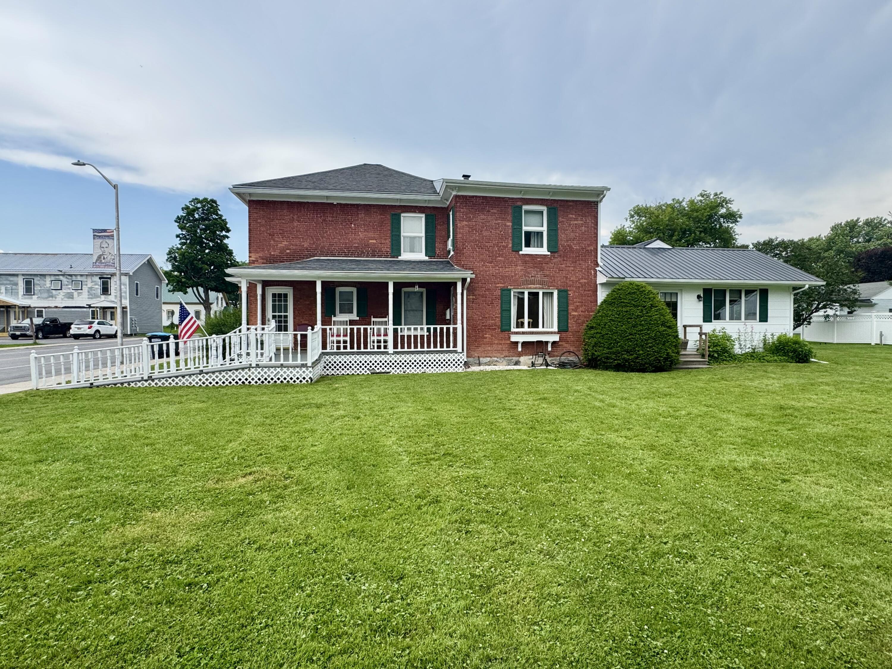 8 Chapman Street Rouses Point, NY 12979 - Photo 43 of 48
