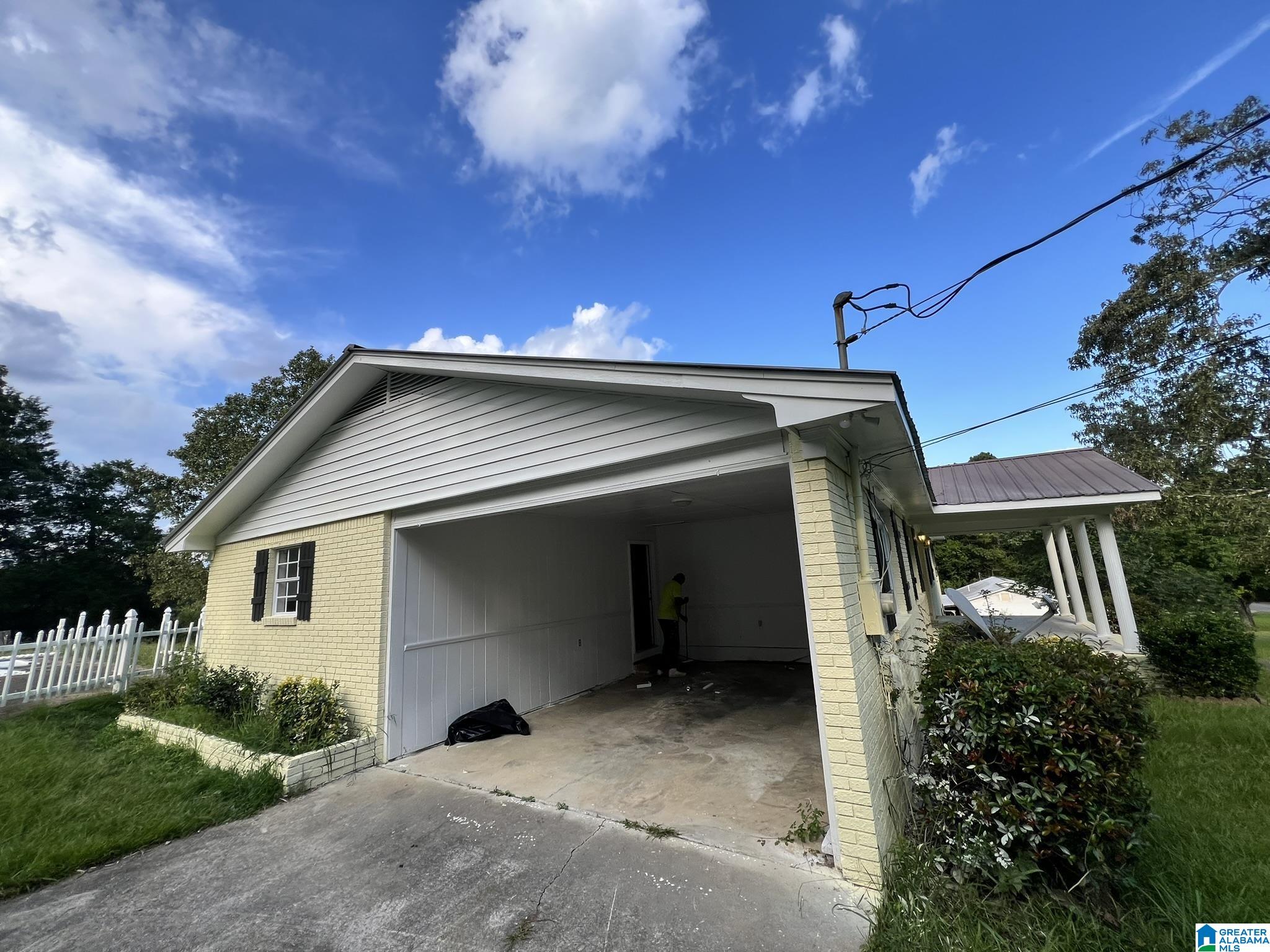 3285 Tidmore Bend Road Gadsden, AL 35901 - Photo 8 of 17