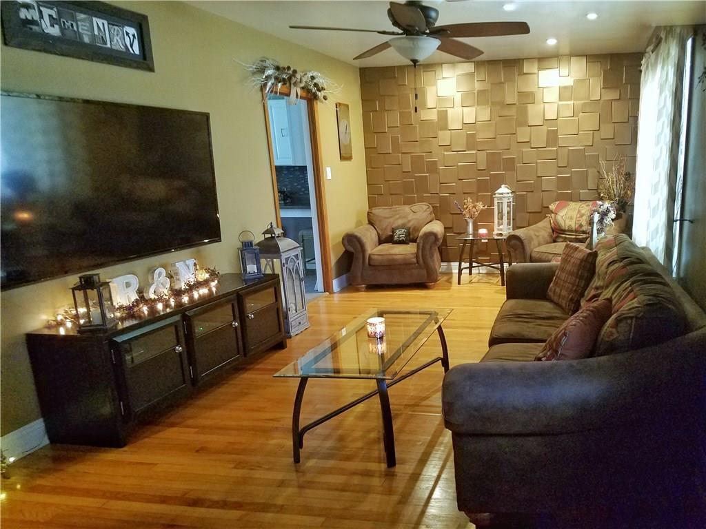 107 Martin Street Rices Landing, PA 15357 - Photo 3 of 18
