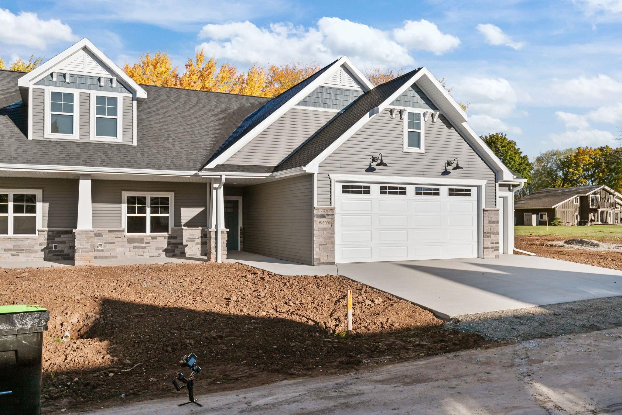 W4962 Cottage Lane Sherwood, WI 54169 - Photo 2 of 64