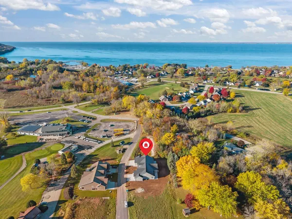 $450,000 | W4962 Cottage Lane, Sherwood, WI 54169