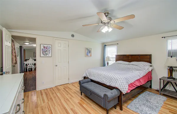 $225,000 | 36 West Old Field Drive, Huffman, TX 77336