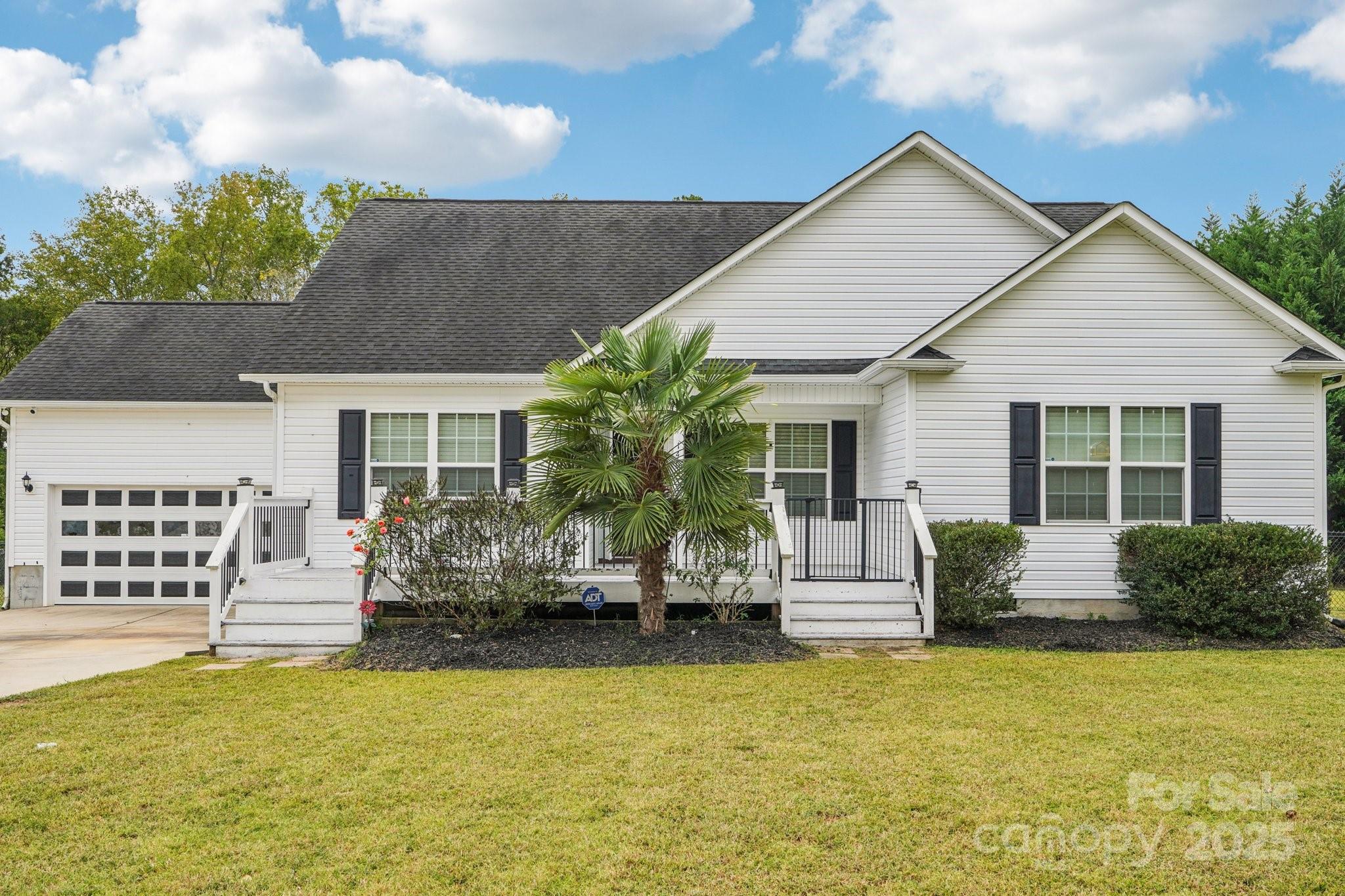 1462 Mathis Road Rock Hill, SC 29732 - Photo 4 of 48