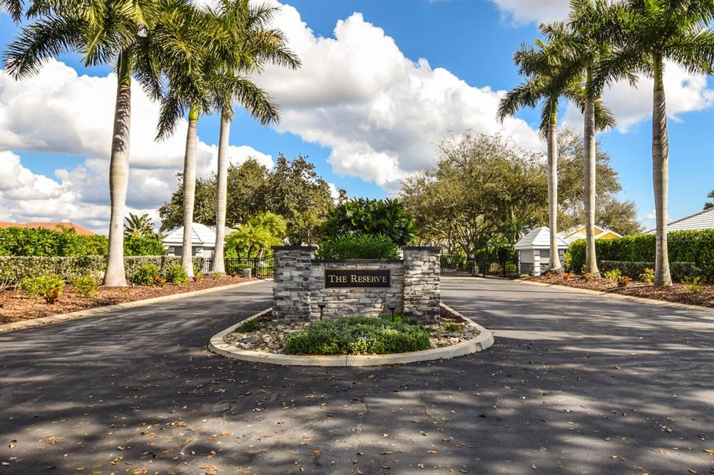 429 Tremingham Way Venice, FL 34293 - Photo 47 of 73