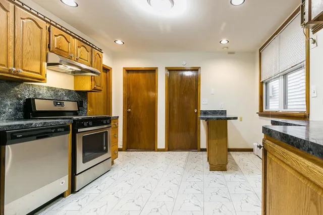 $749,000 | 81 East 24th Street, Bayonne, NJ 07002