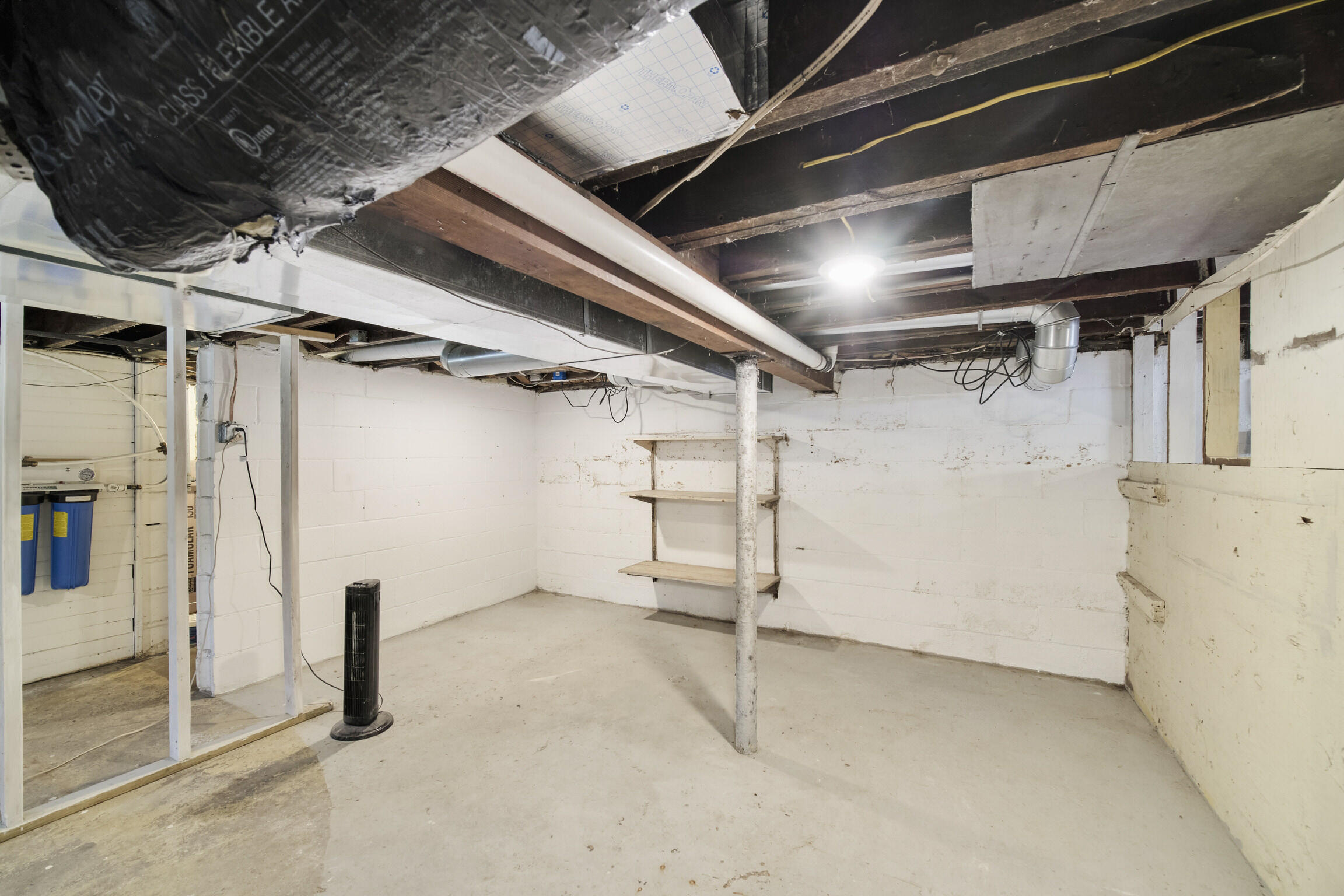 2631 Lakeshore Road Manistee, MI 49660 - Photo 45 of 50 Basement