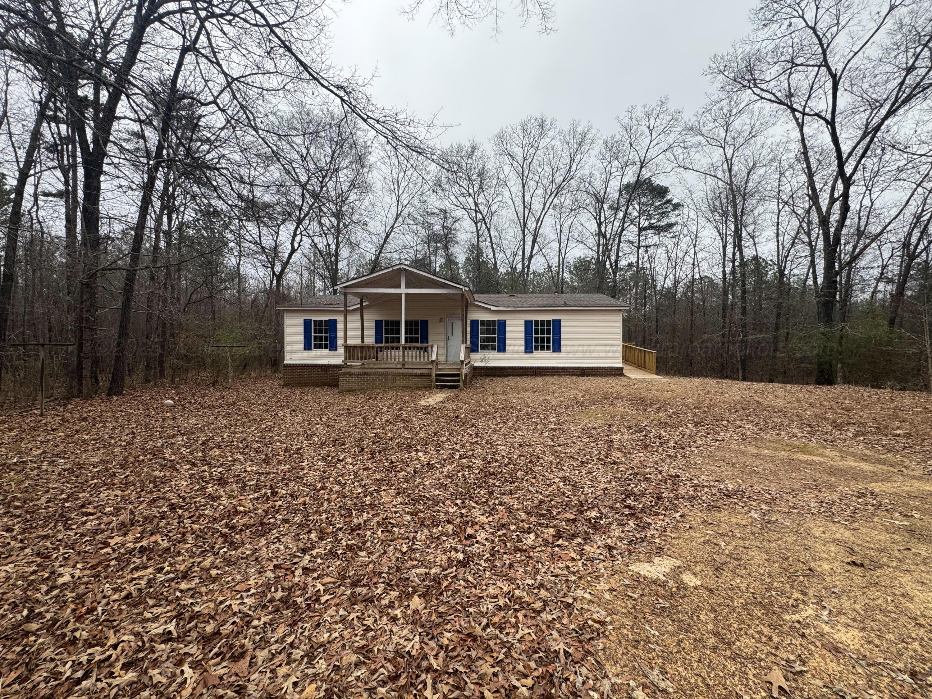 2145 Sunlight Road Jasper, AL 35504 - Photo 2 of 30 E2044152-0F24-403B-A540-78A0BA0DF65F
