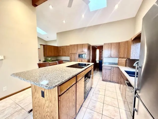 $319,900 | 2020 Vision Lane, Redwood Falls, MN 56283