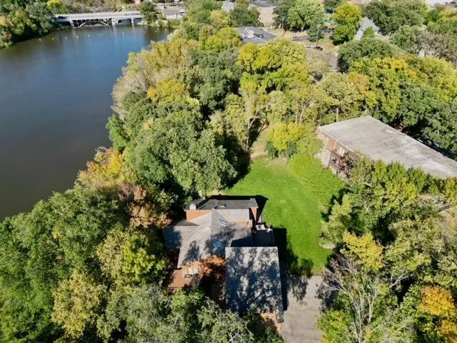 $319,900 | 2020 Vision Lane, Redwood Falls, MN 56283