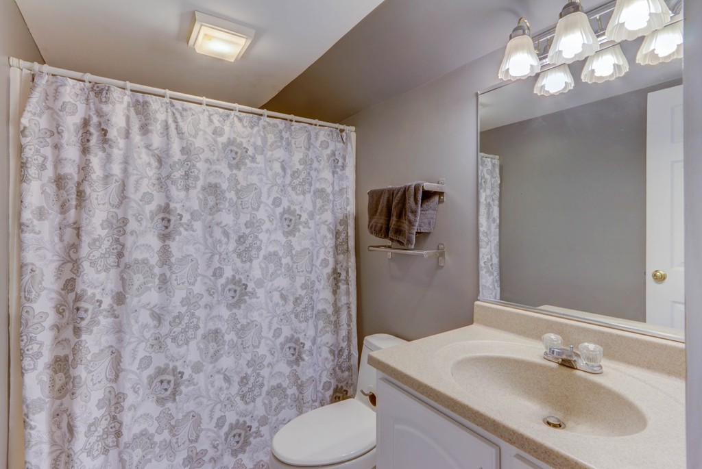 14 Sanford Street, Unit 15 Medway, MA 02053 - Photo 16 of 27