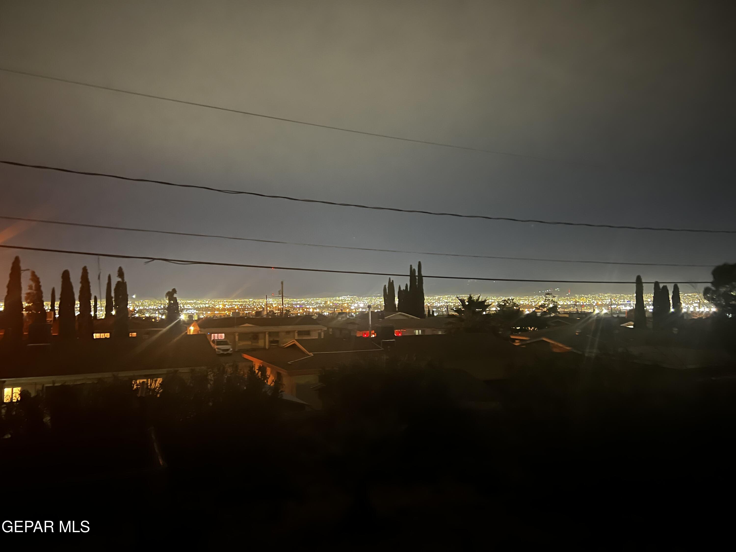 7212 Raton Drive El Paso, TX 79915 - Photo 44 of 44 a view of water heater and room