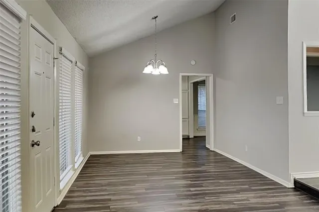 $1,945 | 3705 Hialeah Drive, Arlington, TX 76017