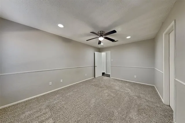 $1,945 | 3705 Hialeah Drive, Arlington, TX 76017