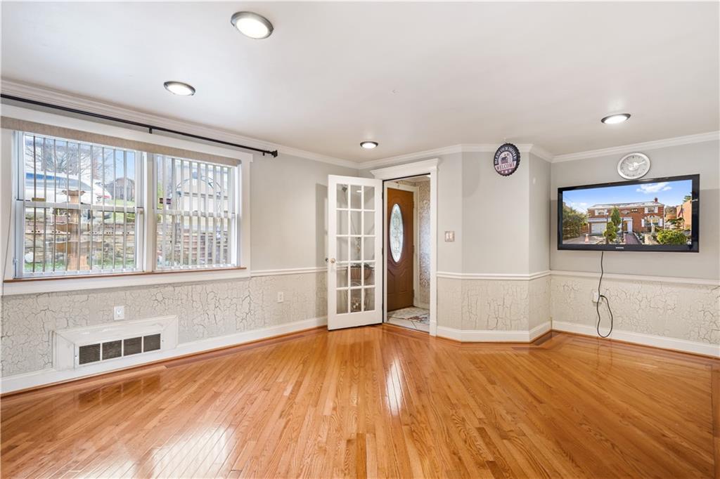 1476 Prospect Road Pittsburgh, PA 15227 - Photo 6 of 25 Gallery Image 6