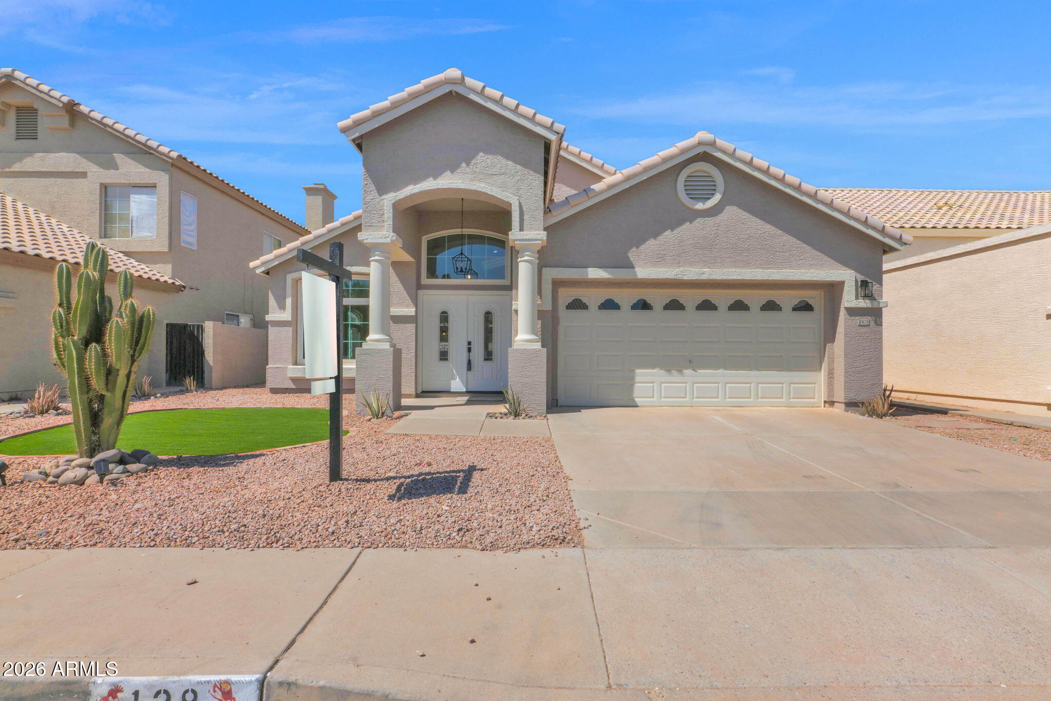 138 West El Freda Road Tempe, AZ 85284 - Photo 1 of 39 12-web-or-mls-P1737382