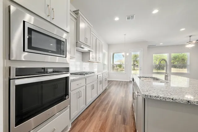 $3,500 | 3820 Brushy Creek Road, Unit 143, Cedar Park, TX 78613