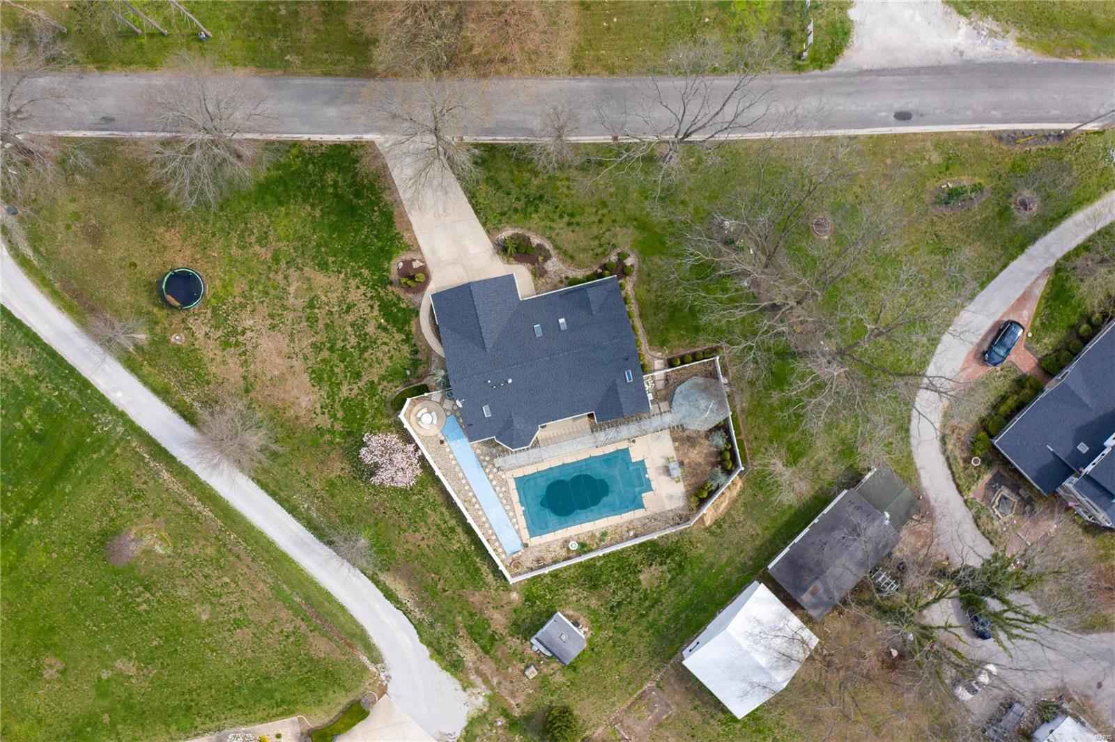 8950 Reservoir Road Nashville, IL 62263 - Photo 17 of 47